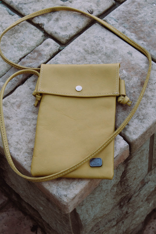 The Mini Slingbag with stud